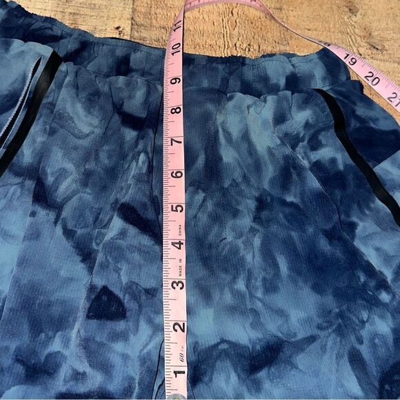 LULULEMON MEN SURGE SHORT 6" LINED BOLD LINES SPRAY DYE - Picture 12 of 14